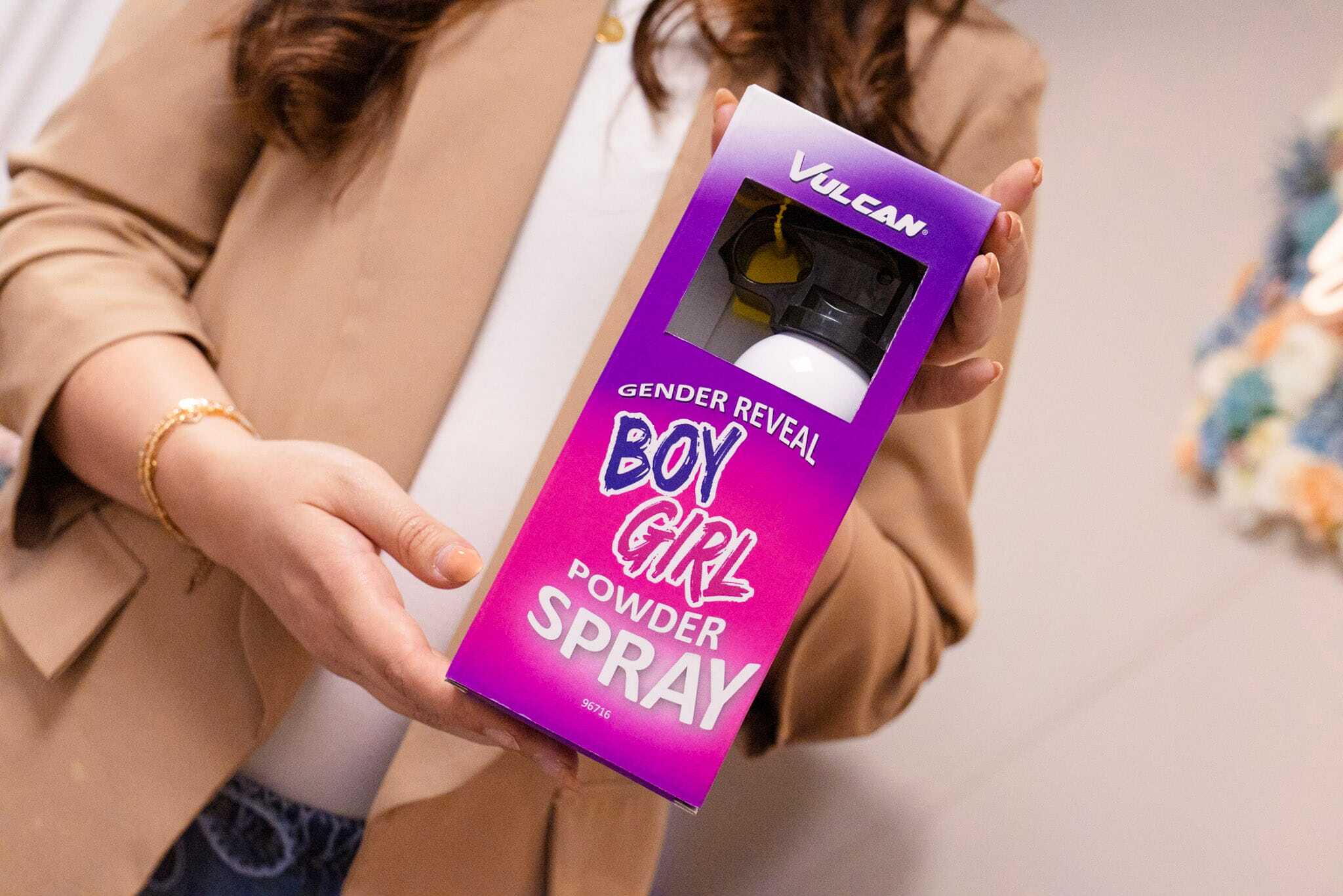 Gender Reveal Powder Spray